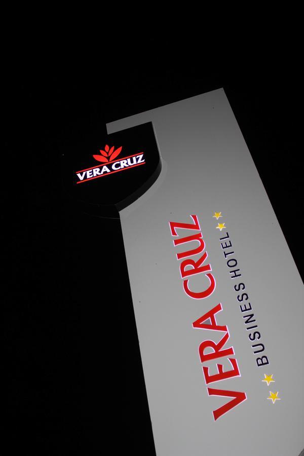 Vera Cruz Business Hotel Acailandia Bagian luar foto