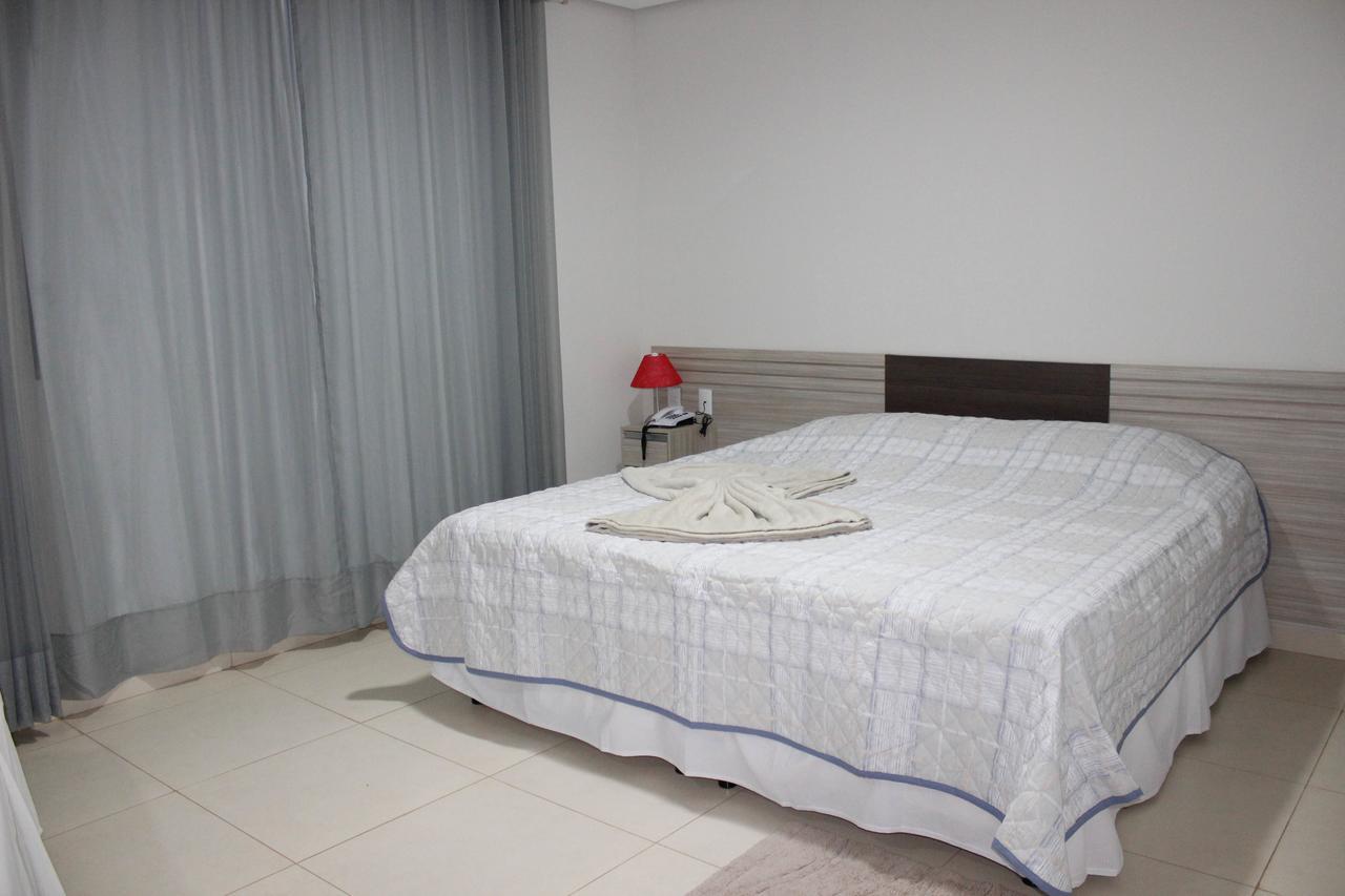 Vera Cruz Business Hotel Acailandia Bagian luar foto